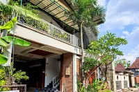Gatra Hotel Syariah Near Alun Alun Kudus Mitra RedDoorz - واي فاي
