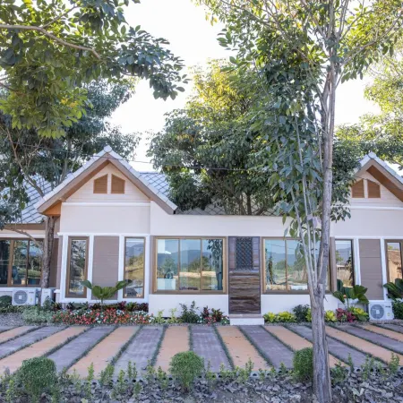 Mana-An Lake Hill Resort Villa