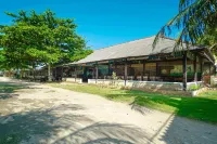 RedDoorz at Pondok Alief near Pantai Ujung Genteng 3 - 2 estrellas