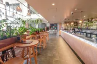 Oaks Toowoomba Hotel - bar