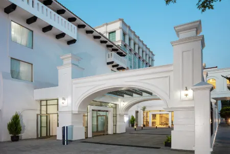 DoubleTree by Hilton Toluca