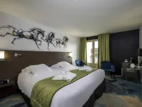 Hôtel Mercure Bords de Loire Saumur - parking