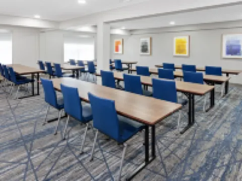 Holiday Inn Express & Suites PORT WASHINGTON by IHG Hotels in Ozaukee County