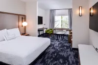 Fairfield Inn & Suites Staunton - Bãi đậu xe