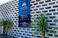 Motel On Becker Hotel a 