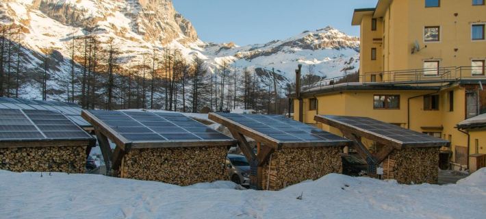 Apartments Suites Lac Bleu Hotels in Valtournenche
