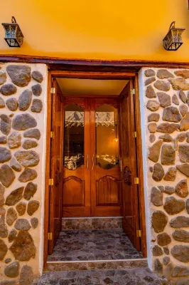 누나 수마크 호텔 sumac maky Art gallery 주변 호텔