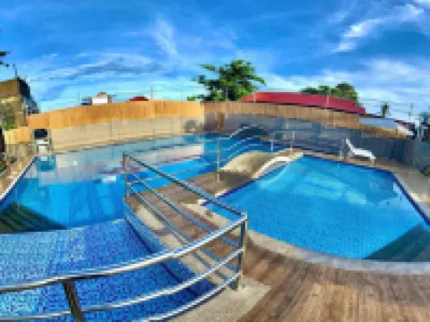 Hip Nautic Beach Resort Powered by Cocotel リアンのホテル