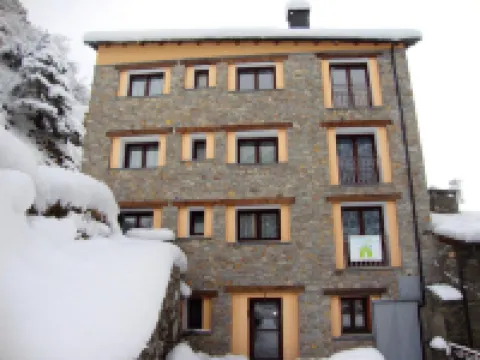 Apartamentos Arinsal 3000