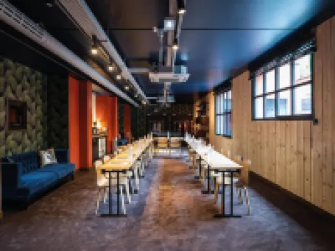 Mob Hotel Paris les Puces