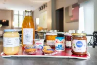 Brit Hotel Spa le Connetable - breakfast