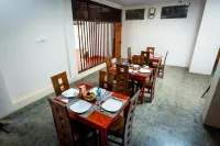 Dayanithi Guest House - breakfast