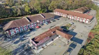 Red Carpet Inn Louisville Các khách sạn ở Hurstbourne