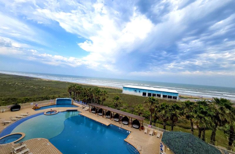 Hilton Garden Inn South Padre Island Beachfront photo 2
