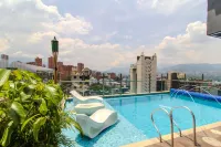 Haven A Design Hotel - piscina