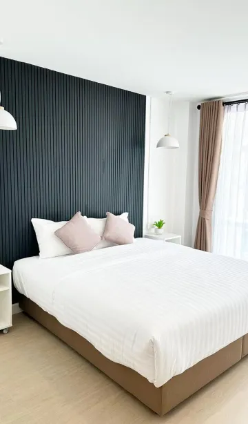 ห้องซูพีเรียร์ เตียงใหญ่ 1 เตียง