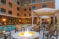 Cambria Hotel Plano - Frisco - Pool