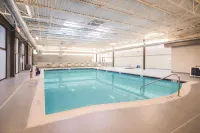 La Quinta Inn & Suites by Wyndham Clifton/Rutherford Hotels in Belleville