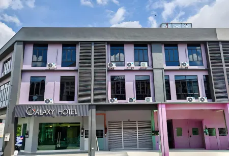 Galaxy Hotel Bandar Perda Отели в г. Kubang Semang