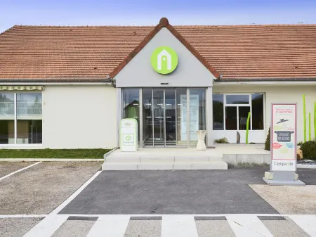 Campanile Troyes Sud - BUCHÈRES