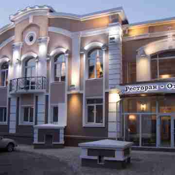 Na Naberezhnoi Hotel Exterior