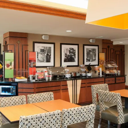 Hampton Inn Columbus/Taylorsville/Edinburgh