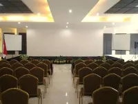 Selabintana Conference Resort - Parkplatz