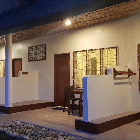 Divers Lodge