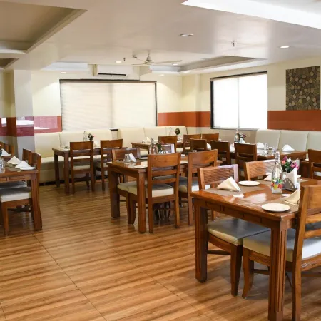 Sai Neem Tree Hotel