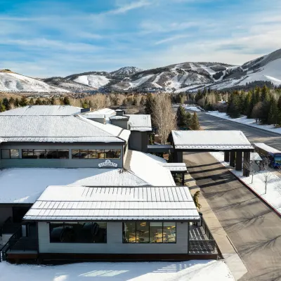 Hotel Thaynes, Park City, a Tribute Portfolio Hotel Hotels near مصعد بيك 5