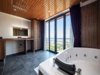 Royal Villa Hotels in Arsin