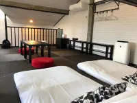 Samurise 81Inn... - 2 estrellas