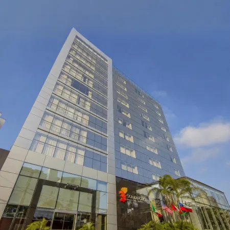 Sol de Oro Hotel & Suites