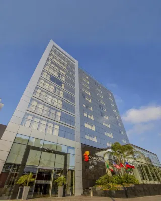 Sol de Oro Hotel & Suites