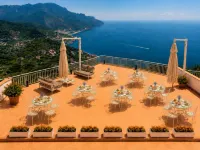 Gala Residence Villa Giovanna - parking