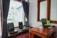 Urbanview Bimo Homestay near Sindu Kusuma Edupark Yogyakarta - Wifi