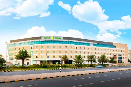 Holiday Inn MUSCAT AL SEEB by IHG