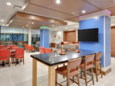Holiday Inn Express & Suites FORT WORTH NORTH - NORTHLAKE by IHG Hotels in Denton County