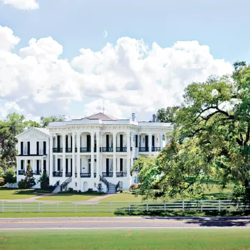 Crowne Plaza EXECUTIVE CENTER BATON ROUGE by IHG