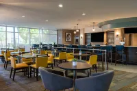 Wyndham Noblesville Hotels in Hamilton County