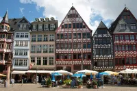 Holiday Inn - the niu, Air Frankfurt Messe Hotels near REWE