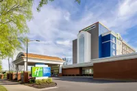 Holiday Inn Express Augusta Downtown