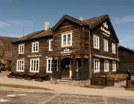 Sov Lodge Hotels in Vågåmo