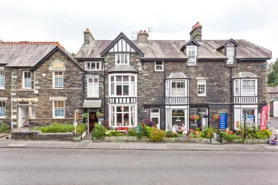3 Cambridge Villas