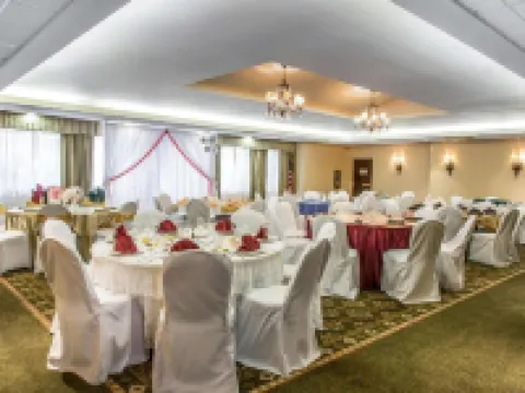 里賈納旅館及套房 新倫敦, 米斯蒂克 新倫敦酒店