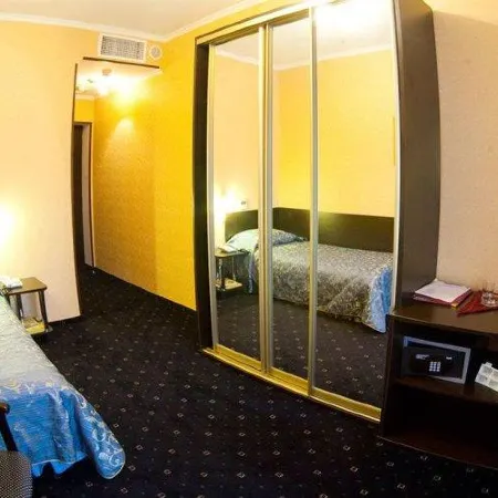 Angel Hotel (Ангел)