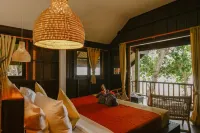 Joy Bungalow Resort and Restaurant - Beach