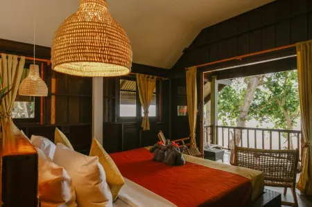 Joy Bungalow Resort and Restaurant