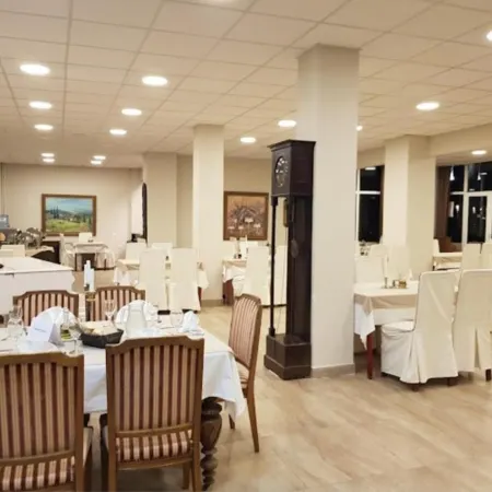 Hotel Bluebell