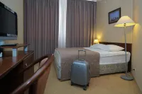 Сити-Отель Парус (бывш. Богемия) Отели в г. 